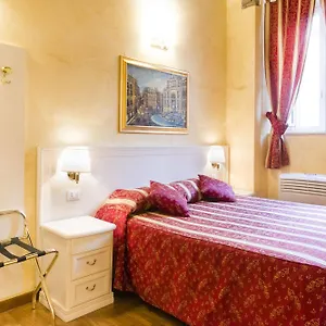 Domus Trevi Roma